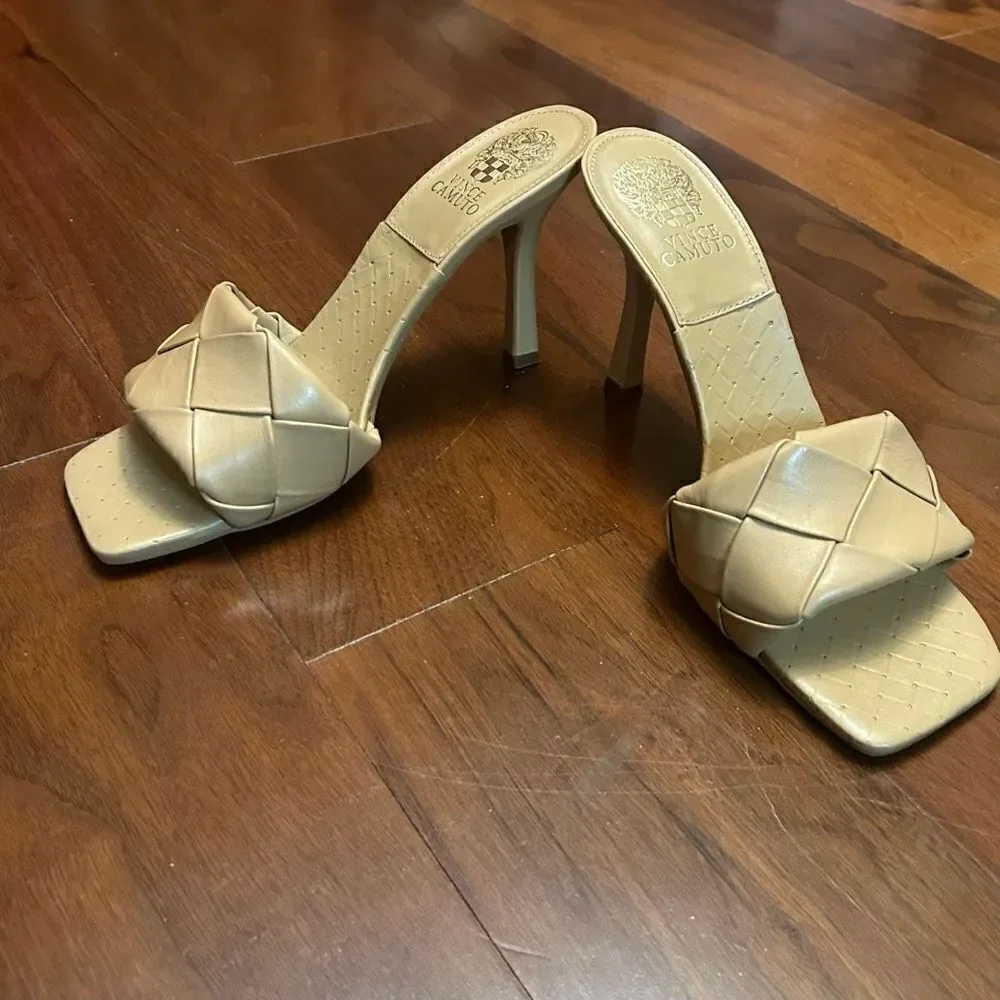 Antonio Melani‎ Brelanie strap mules heel size 8.5 in tan